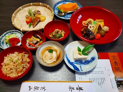 【京都宇治・宝善院】感染症対策により提供する料理は全て個別盛りにしました。